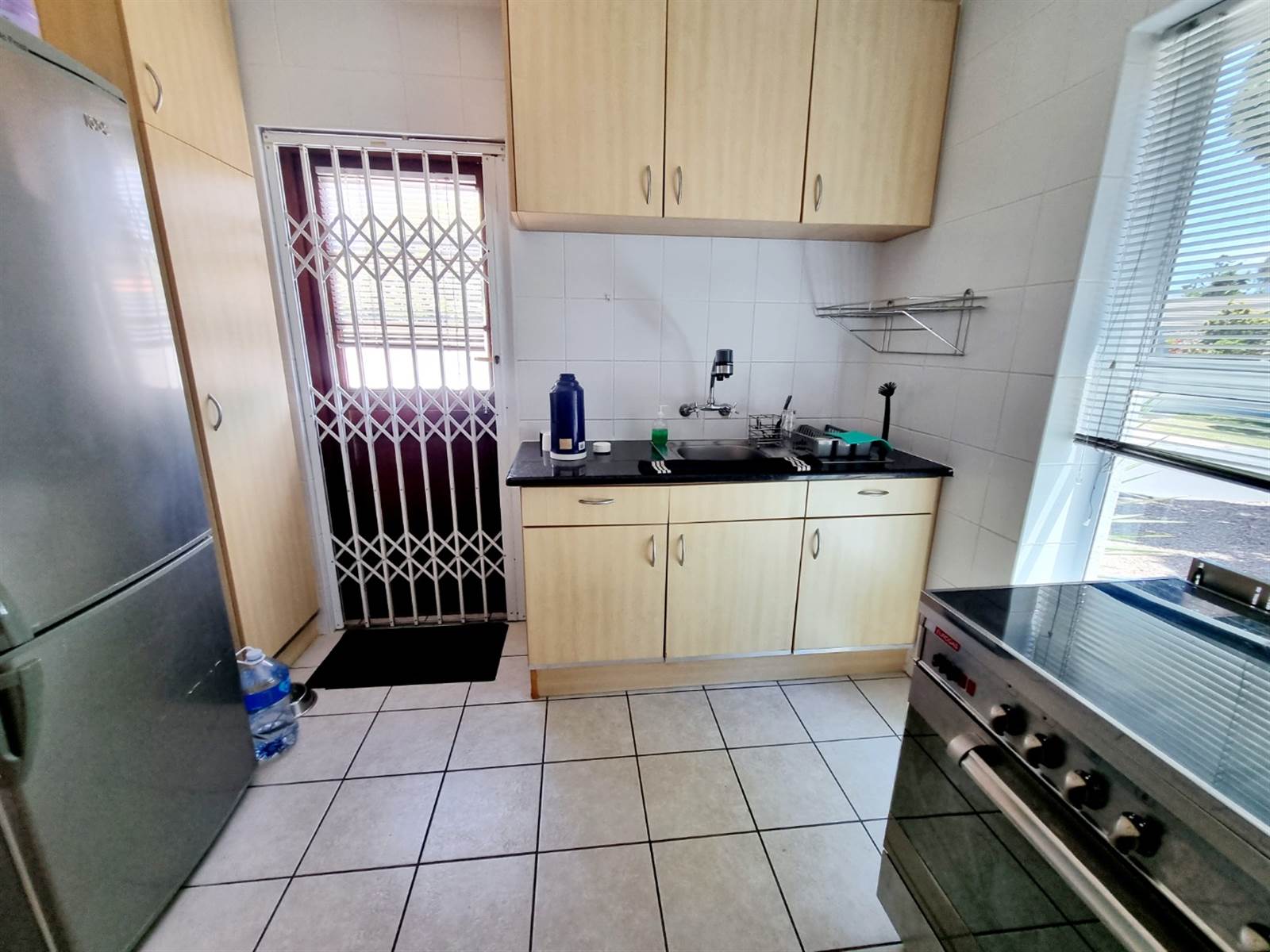 3 Bed House in Edgemead photo number 7