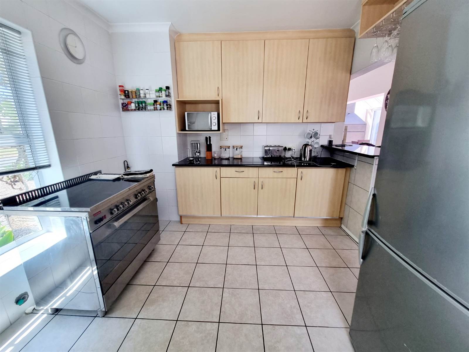 3 Bed House in Edgemead photo number 8
