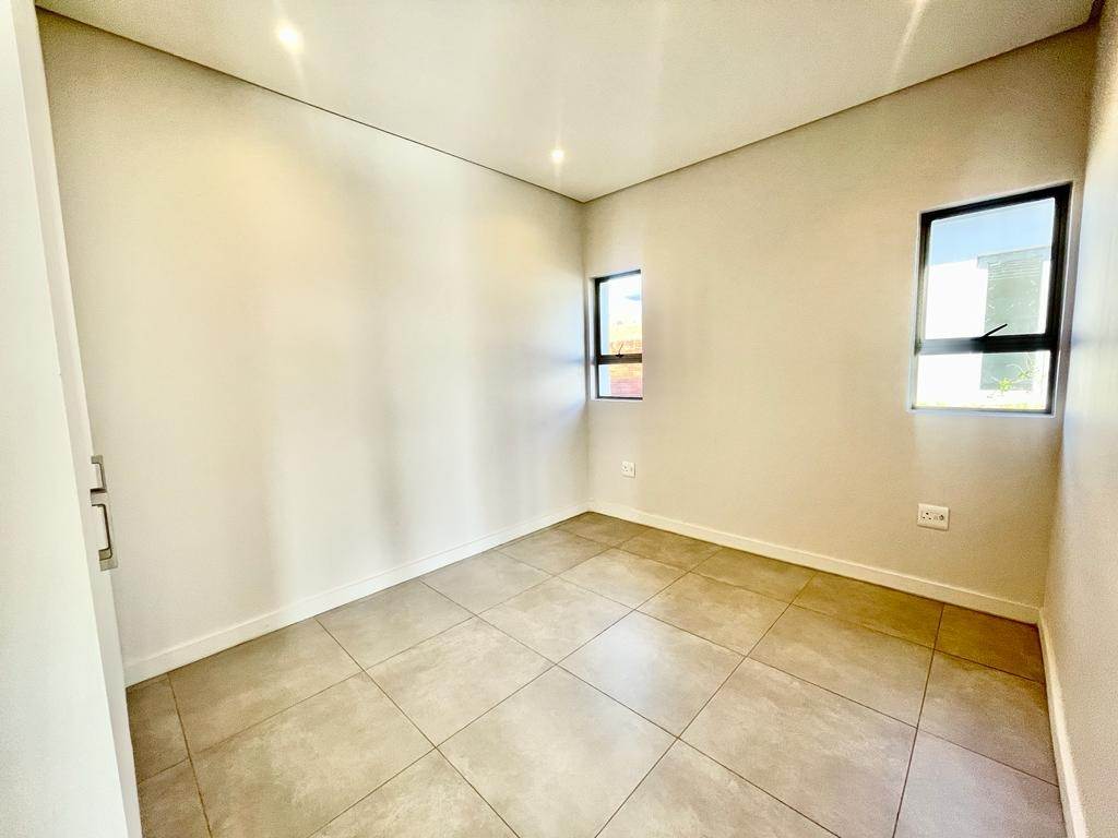 2 Bed Townhouse in Sibaya Precinct photo number 19