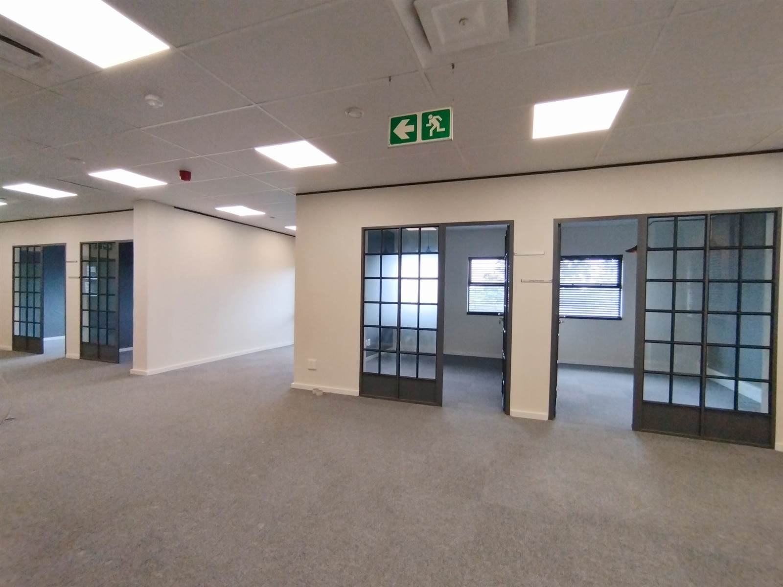 266  m² Office Space in Westville photo number 18