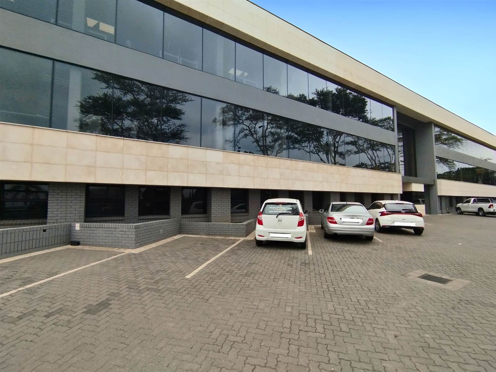 266  m² Office Space in Westville photo number 1