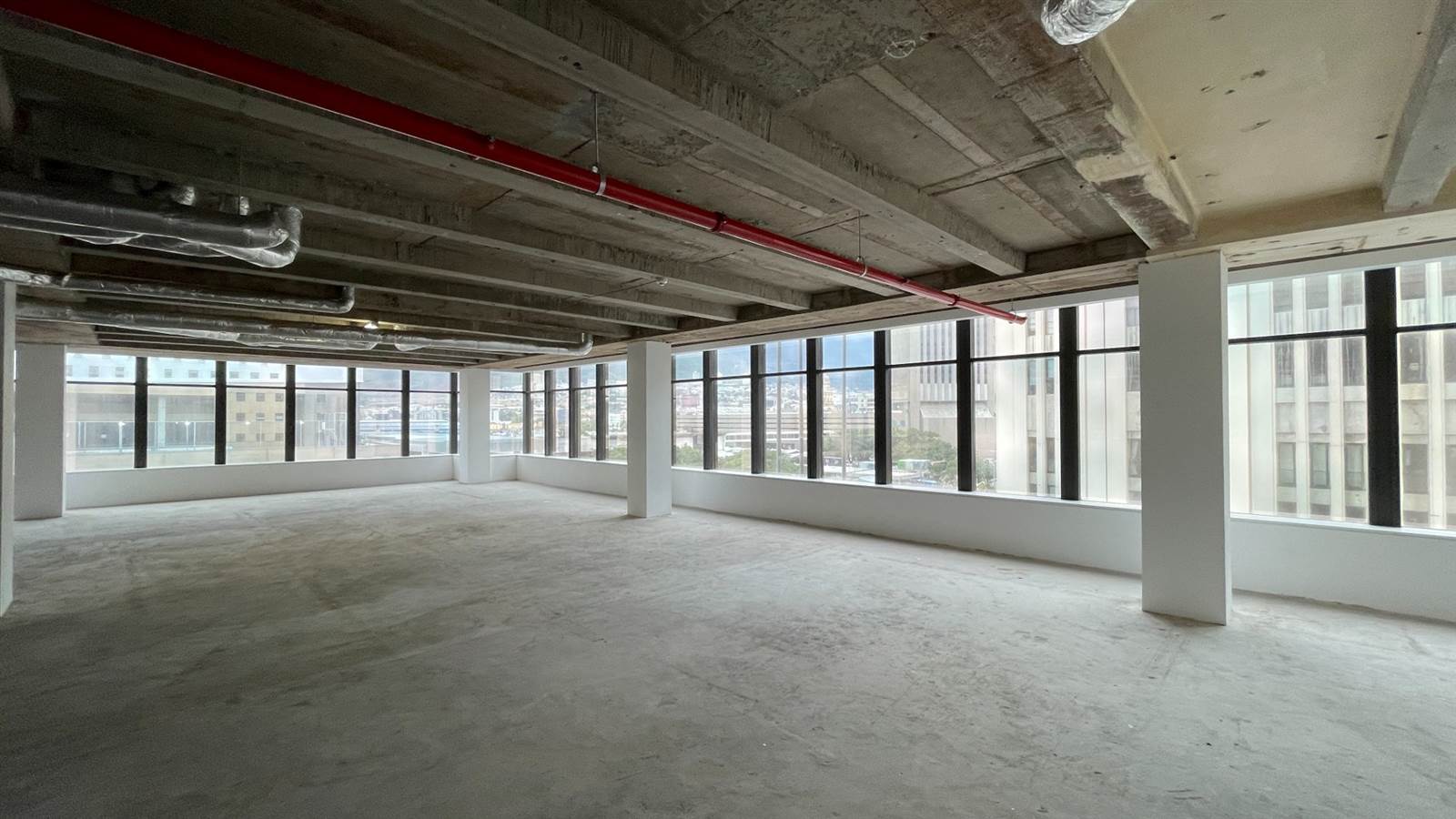 1888  m² Commercial space in Cape Town City Centre photo number 5