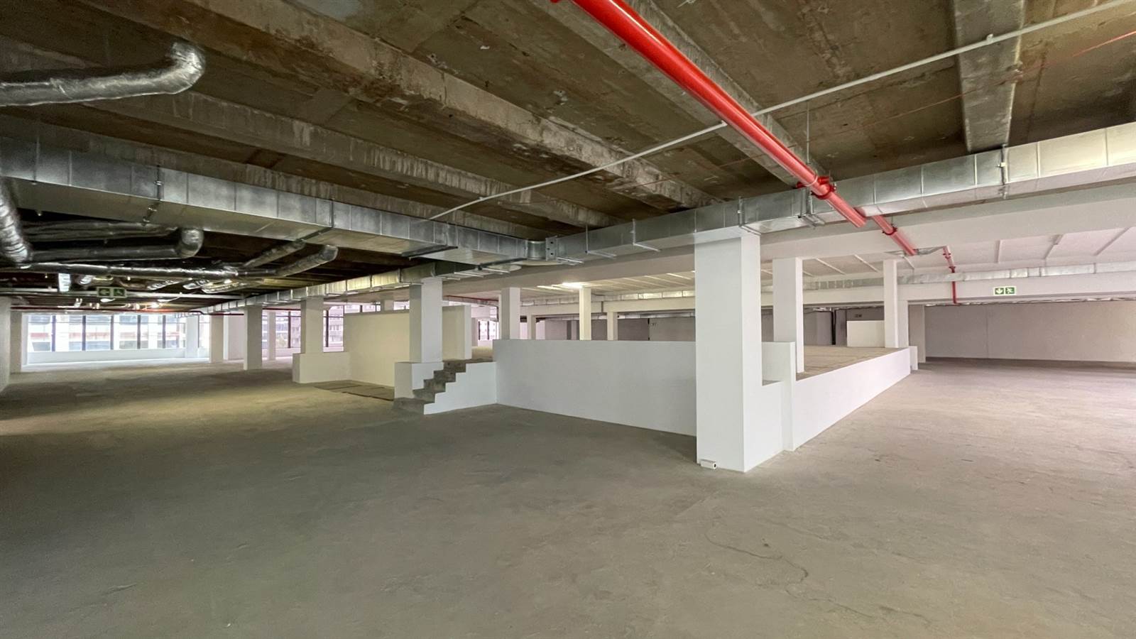 1888  m² Commercial space in Cape Town City Centre photo number 20