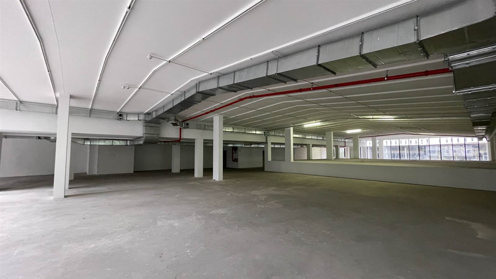 1888  m² Commercial space in Cape Town City Centre photo number 16