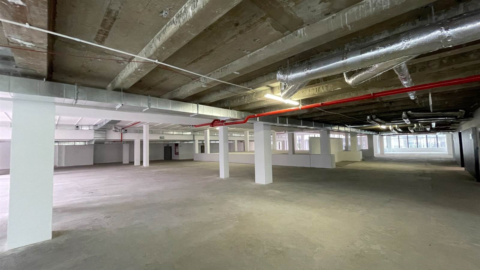 1888  m² Commercial space in Cape Town City Centre photo number 18