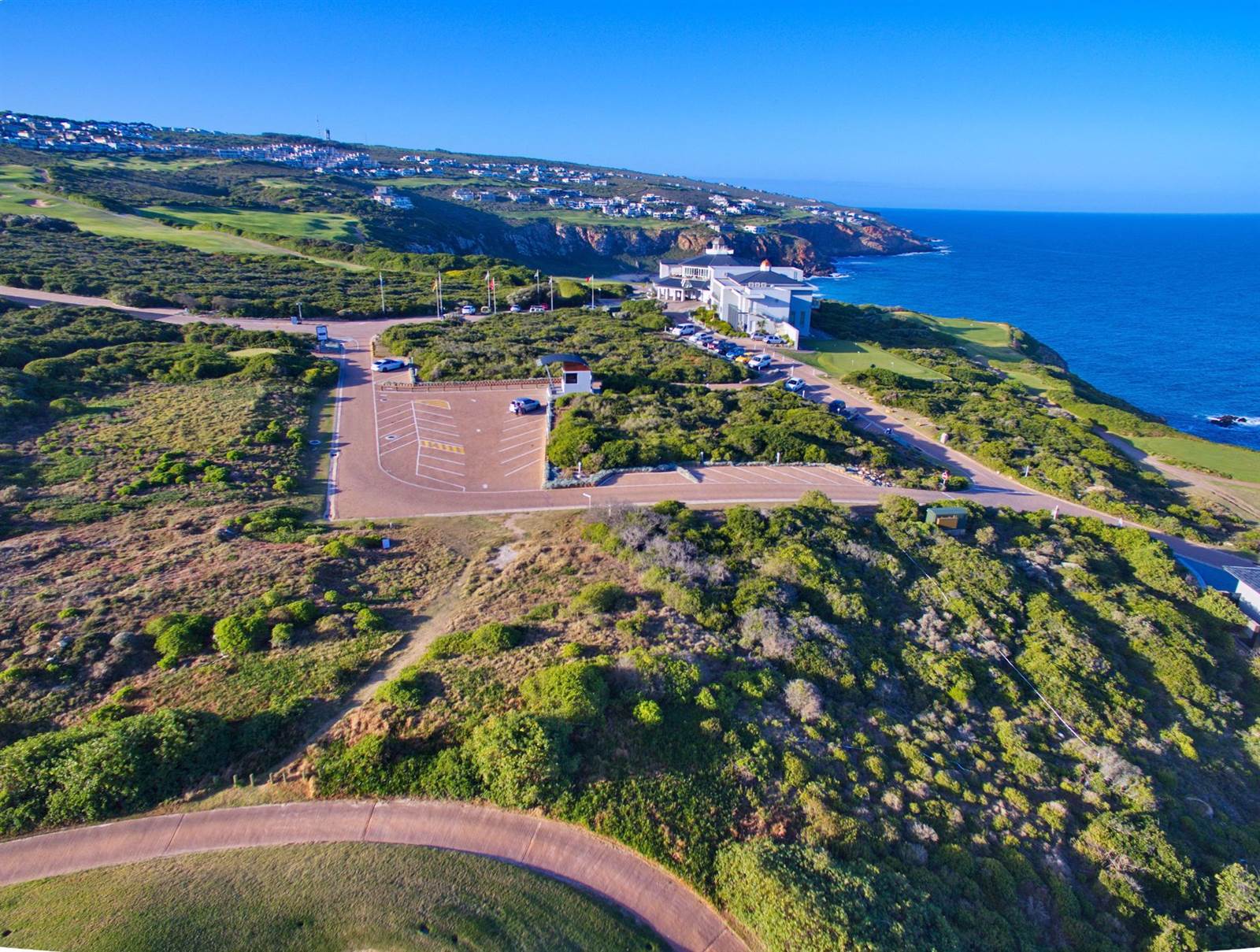 911 m² Land available in Pinnacle Point Golf Estate photo number 1