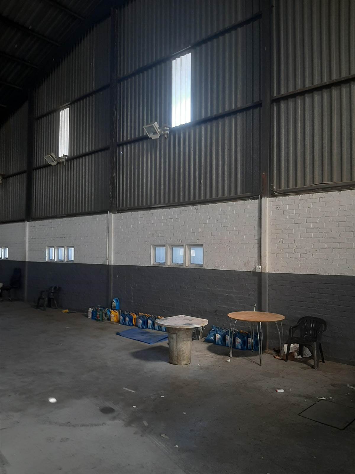 385  m² Industrial space in Elsies River Industrial photo number 4