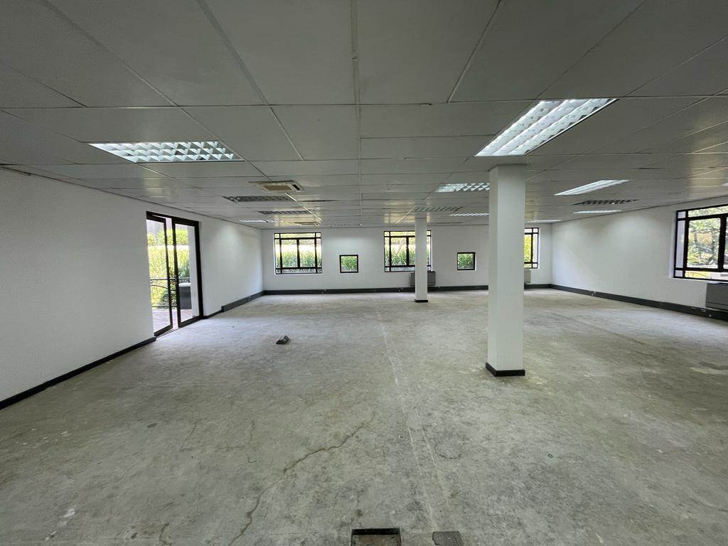 182  m² Commercial space in Hyde Park photo number 12