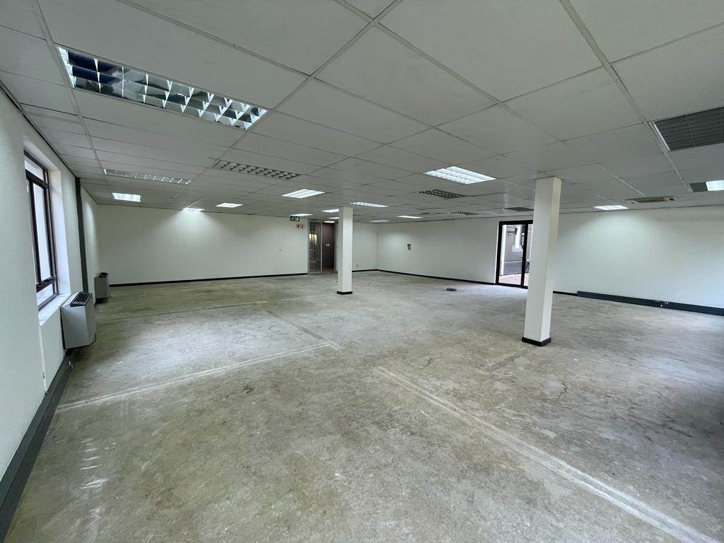 182  m² Commercial space in Hyde Park photo number 13