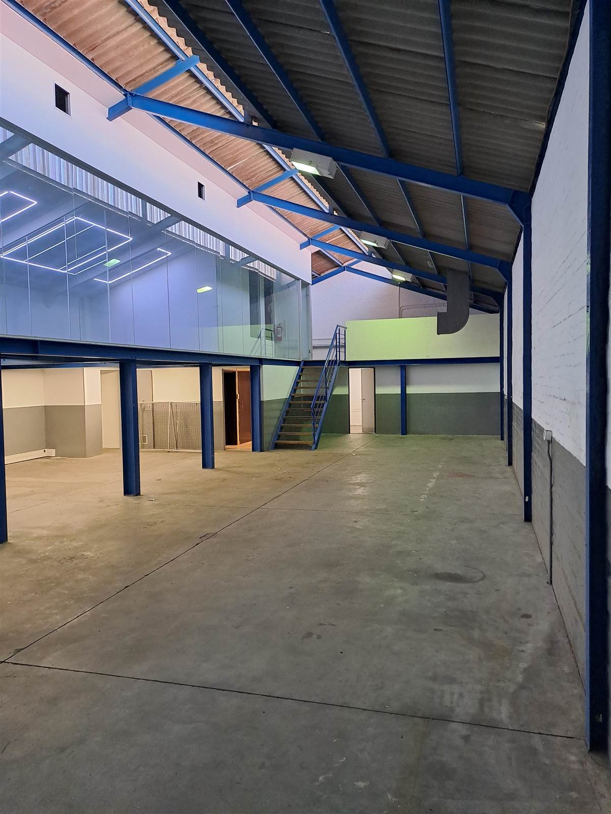 381  m² Industrial space in Beaconvale photo number 9