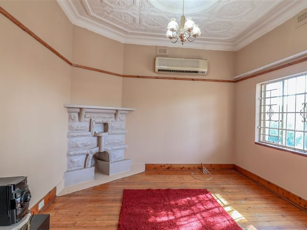 2 Bedroom House 2 Bedroom House