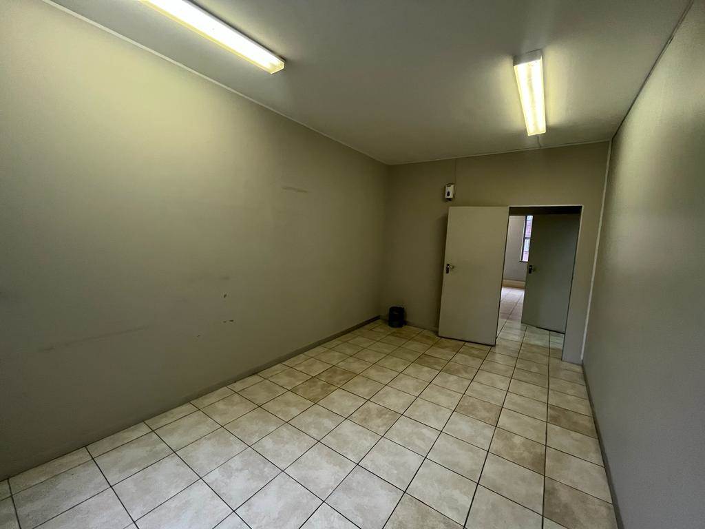 137  m² Commercial space in Braamfontein photo number 7