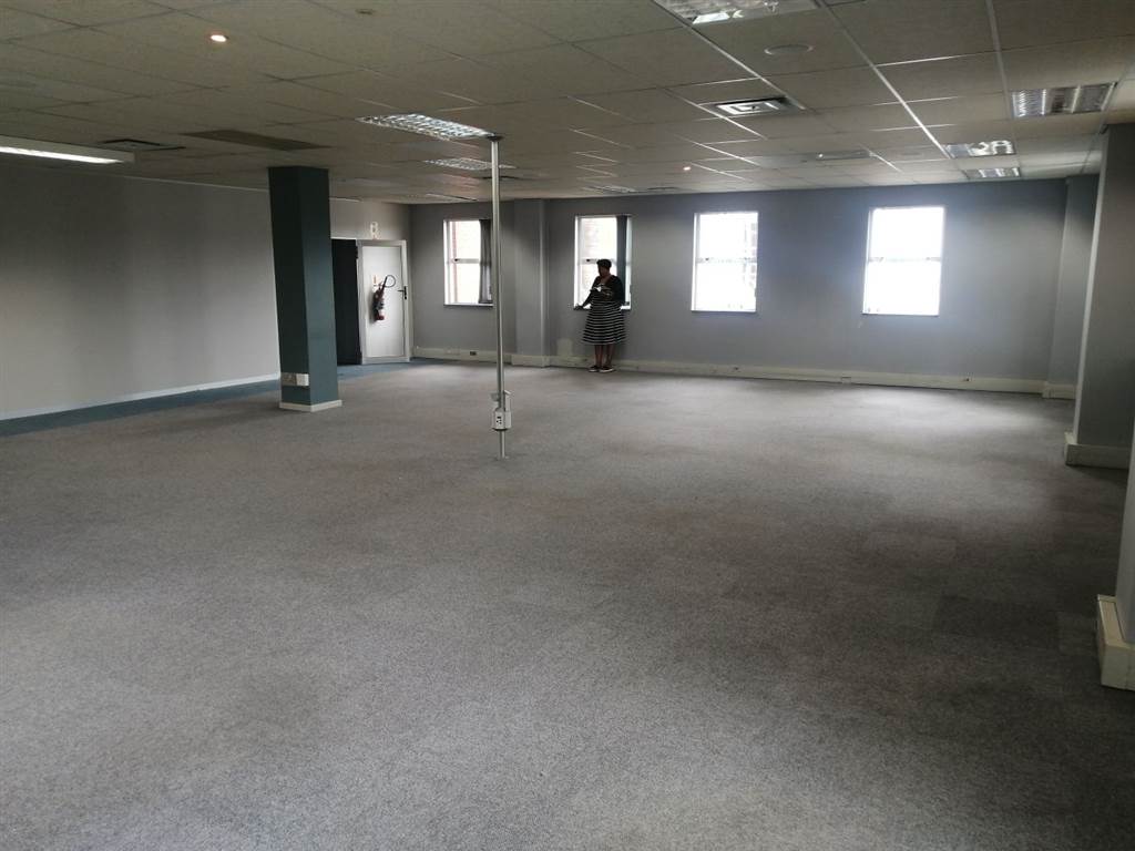 196  m² Commercial space in Westville photo number 6