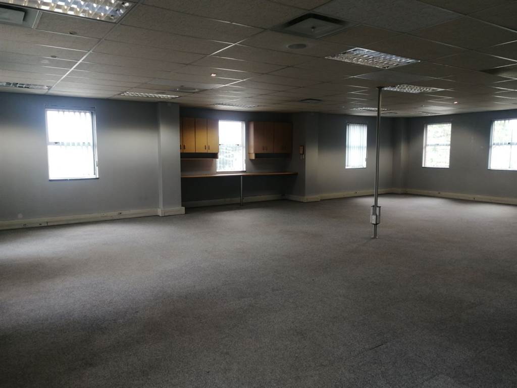 196  m² Commercial space in Westville photo number 4