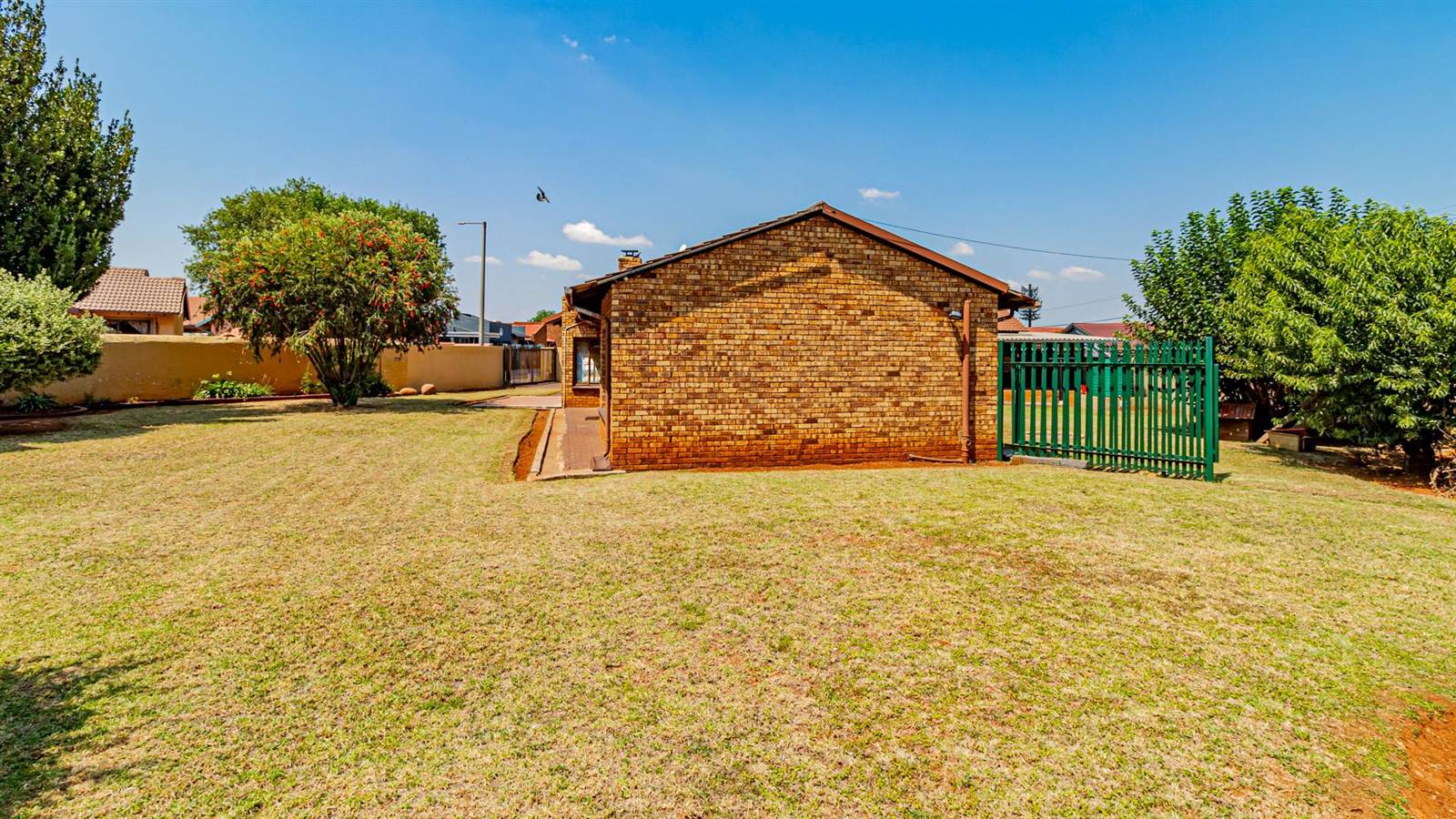 4 Bed House in Katlehong photo number 29