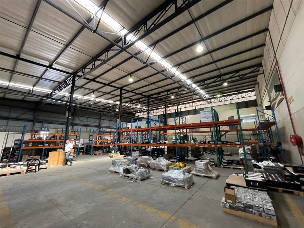 1180  m² Industrial space in Elandsfontein AH photo number 10