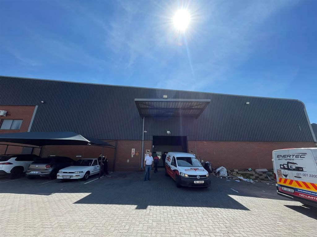 1180  m² Industrial space in Elandsfontein AH photo number 12