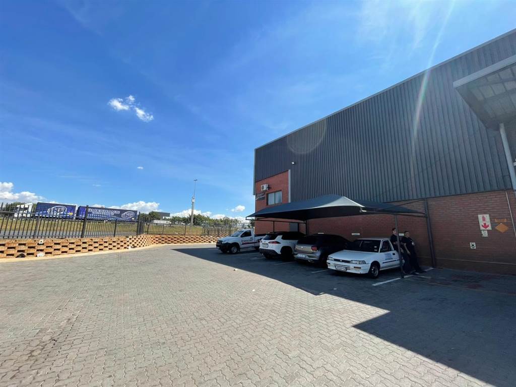 1180  m² Industrial space in Elandsfontein AH photo number 13