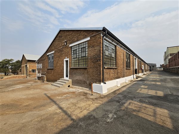 480  m² Industrial space