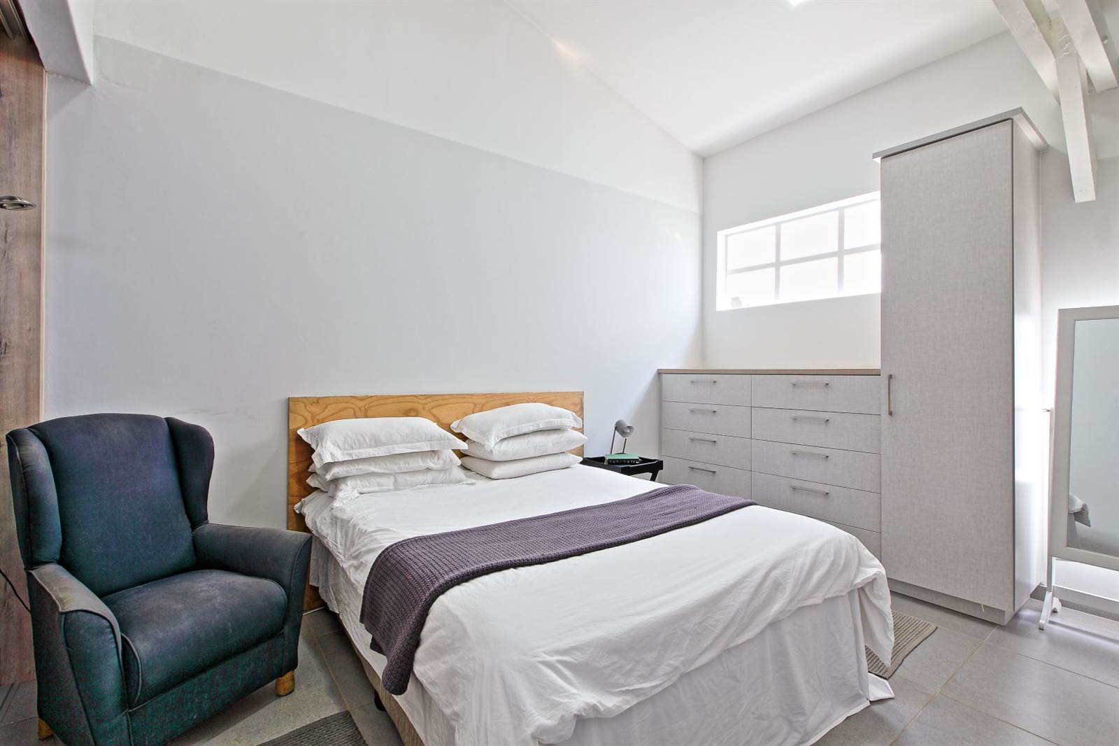 2 Bed Apartment in Braamfontein Werf photo number 10