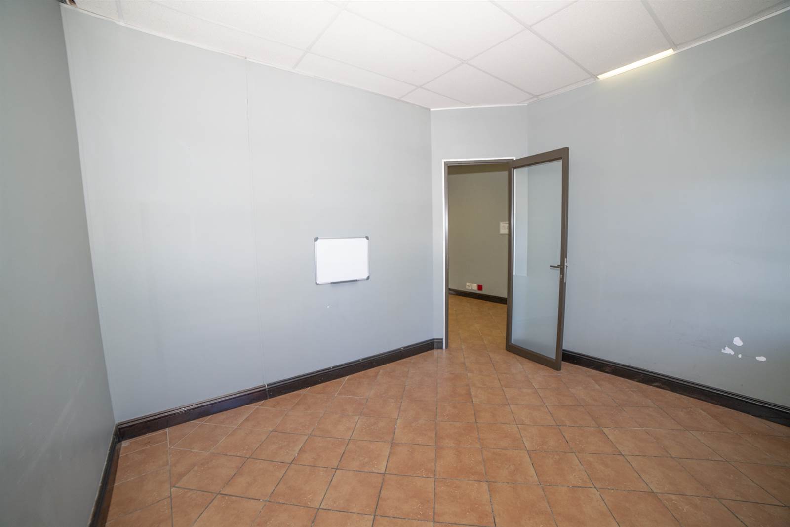 85  m² Office Space in Randpark Ridge photo number 13