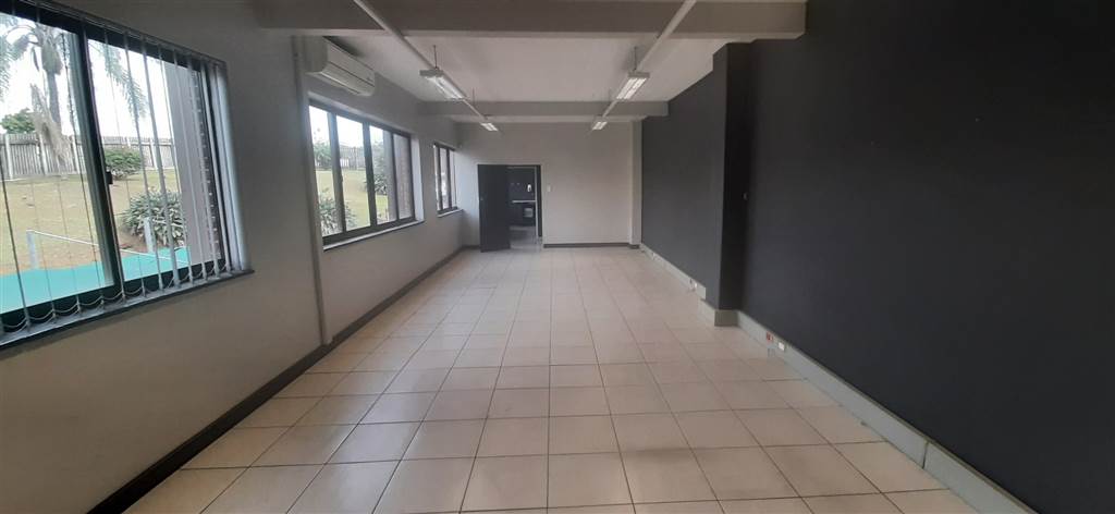 1342  m² Industrial space in Pinetown Central photo number 25