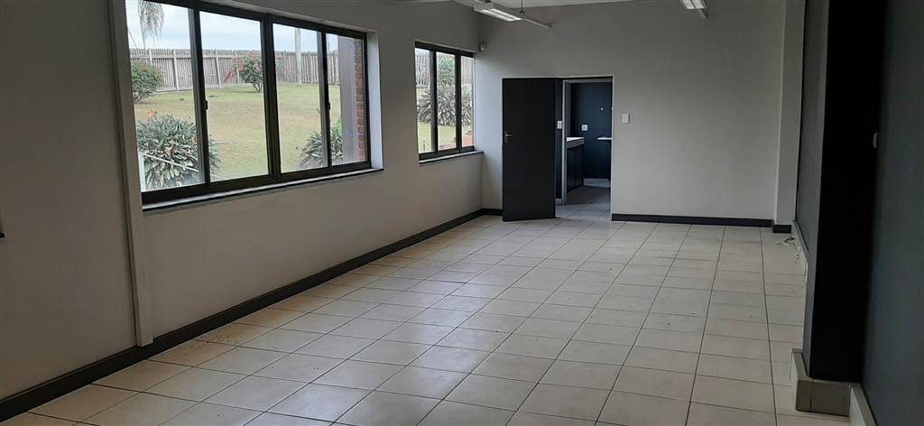 1342  m² Industrial space in Pinetown Central photo number 29