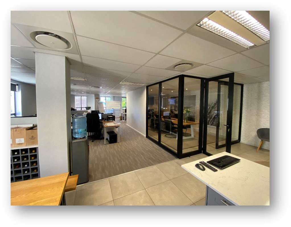 147.36  m² Office Space in Stellenbosch Central photo number 12