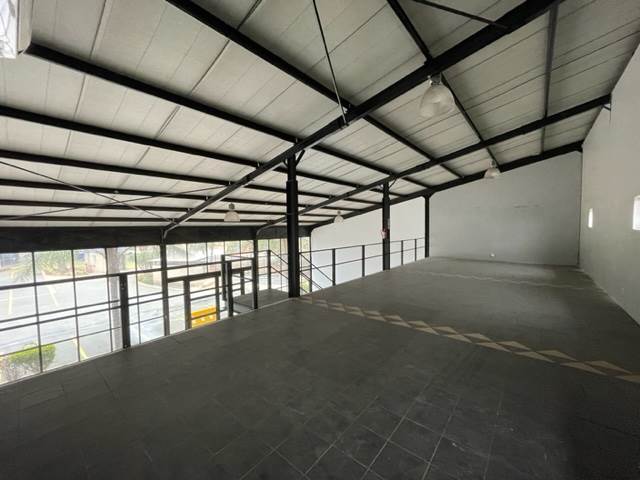 330  m² Commercial space in Louwlardia photo number 6