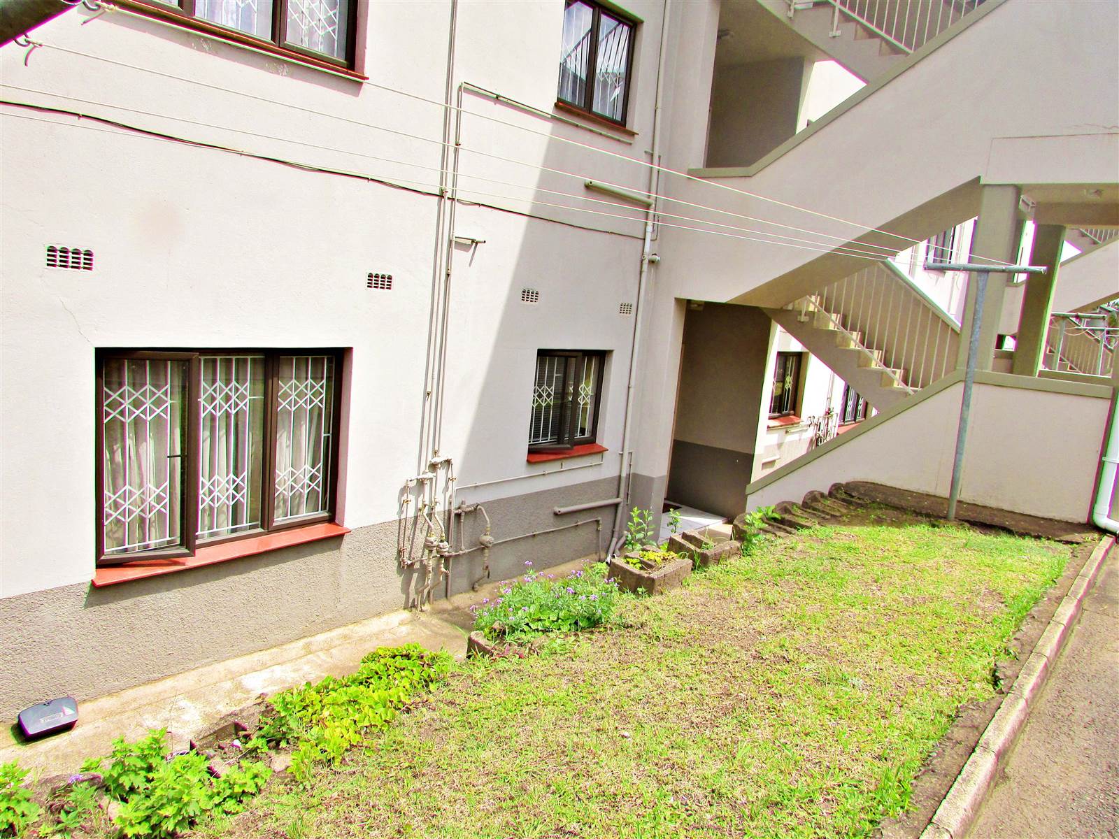 2 Bed Apartment in Tongaat Central photo number 19