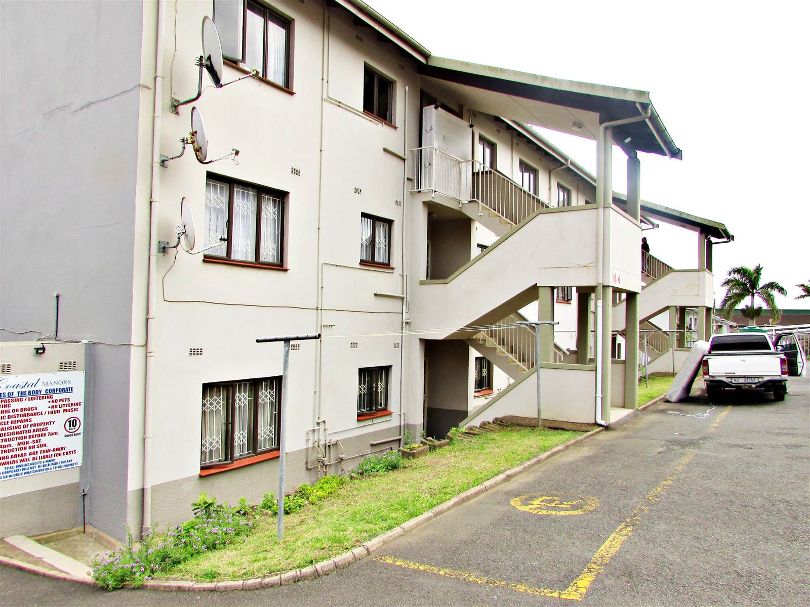 2 Bed Apartment in Tongaat Central photo number 26