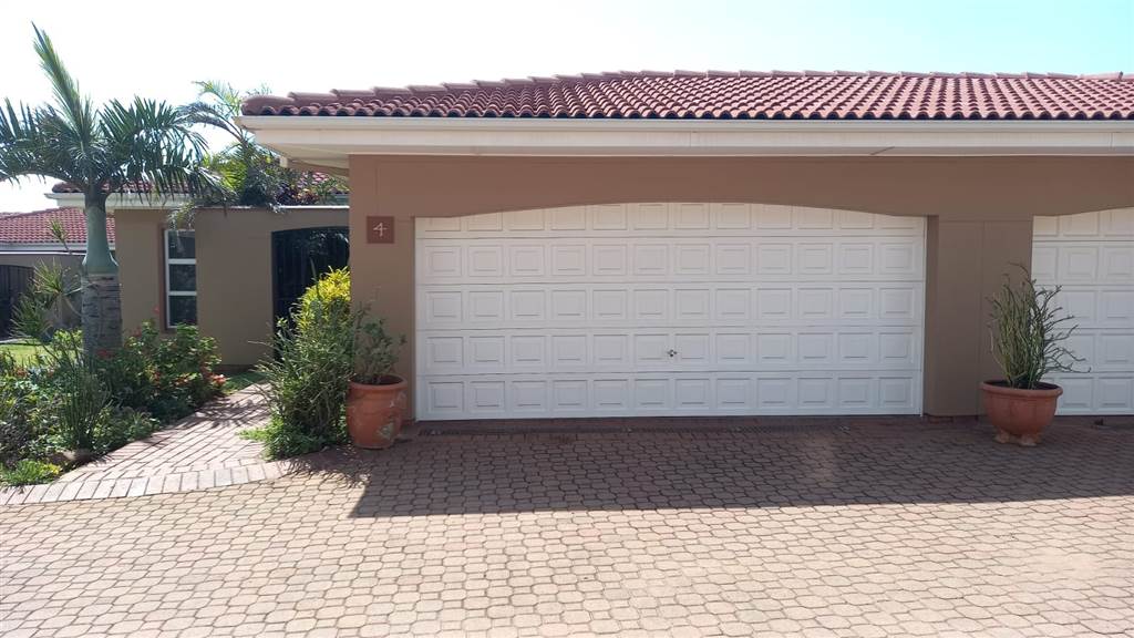 3 Bed Townhouse in Winklespruit photo number 10