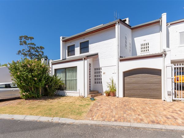 3 Bedroom House 3 Bedroom House