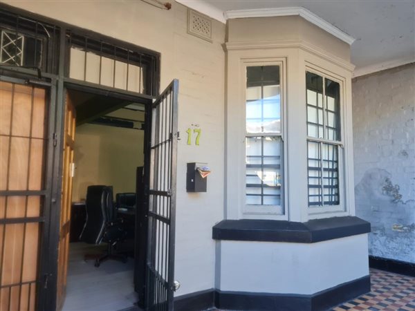 89 m² Office Space 89 m² Office Space