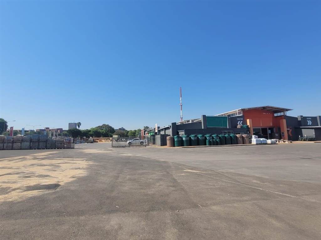 4700  m² Commercial space in Kempton Park Central photo number 2