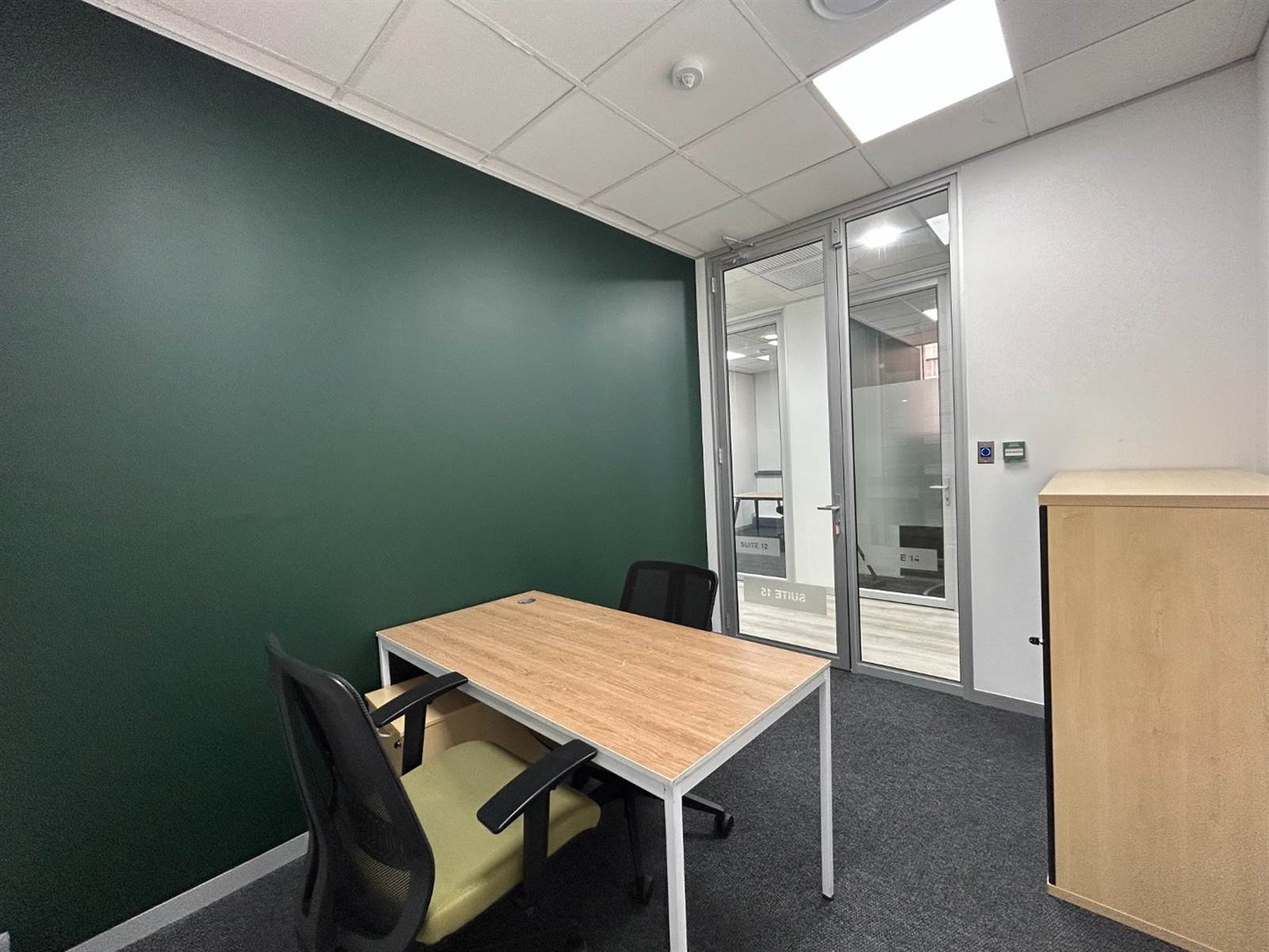 18  m² Office Space in Sandown photo number 4