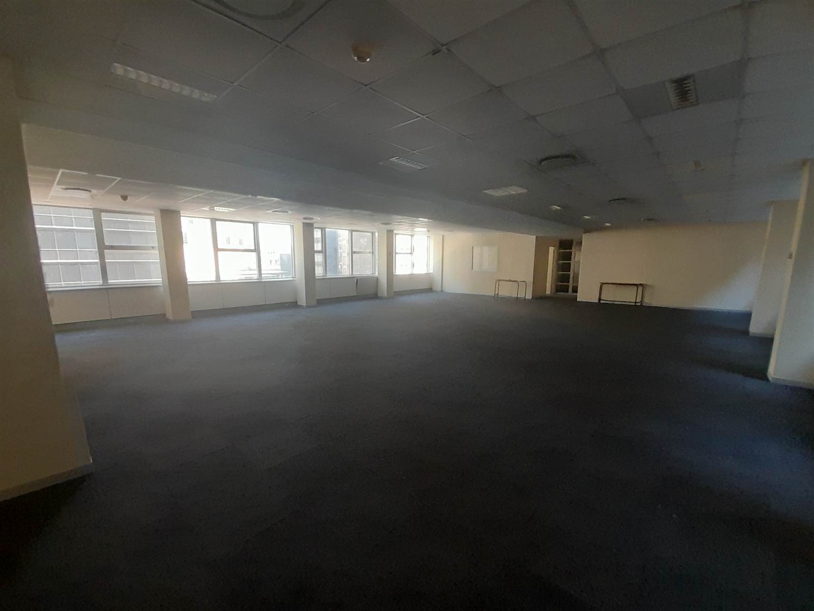 273.9  m² Commercial space in Durban CBD photo number 7