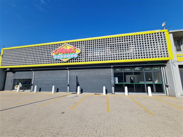 276  m² Retail Space