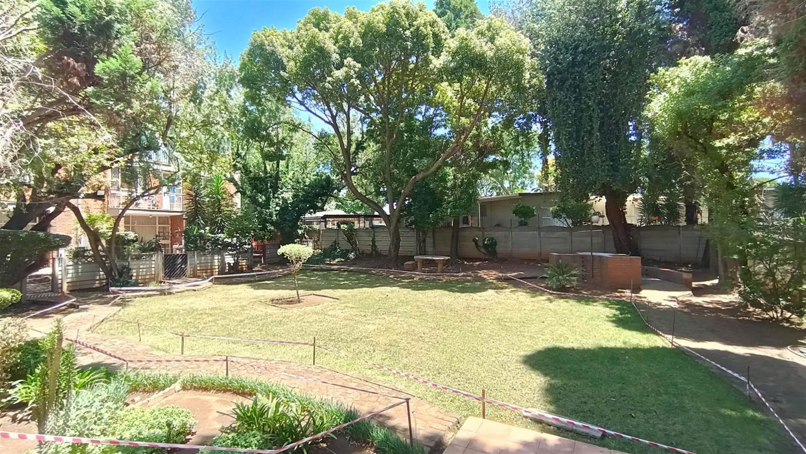 2 Bed Townhouse in Kempton Park Central photo number 12