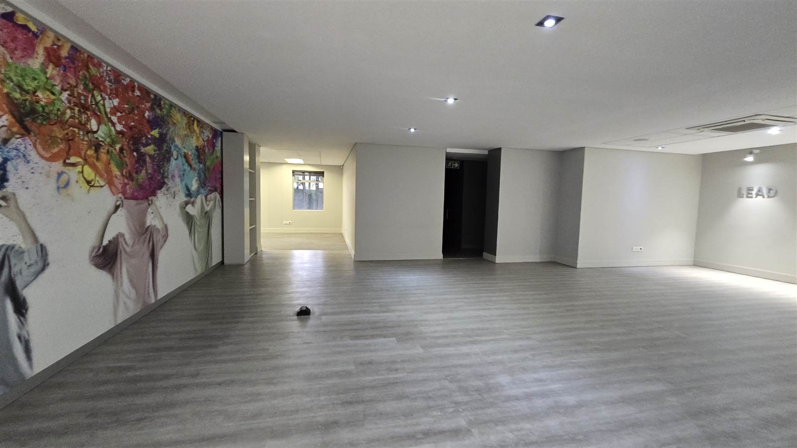 396  m² Commercial space in Bryanston photo number 8