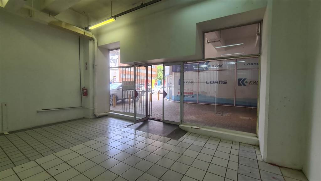 96  m² Commercial space in Pretoria Central photo number 2