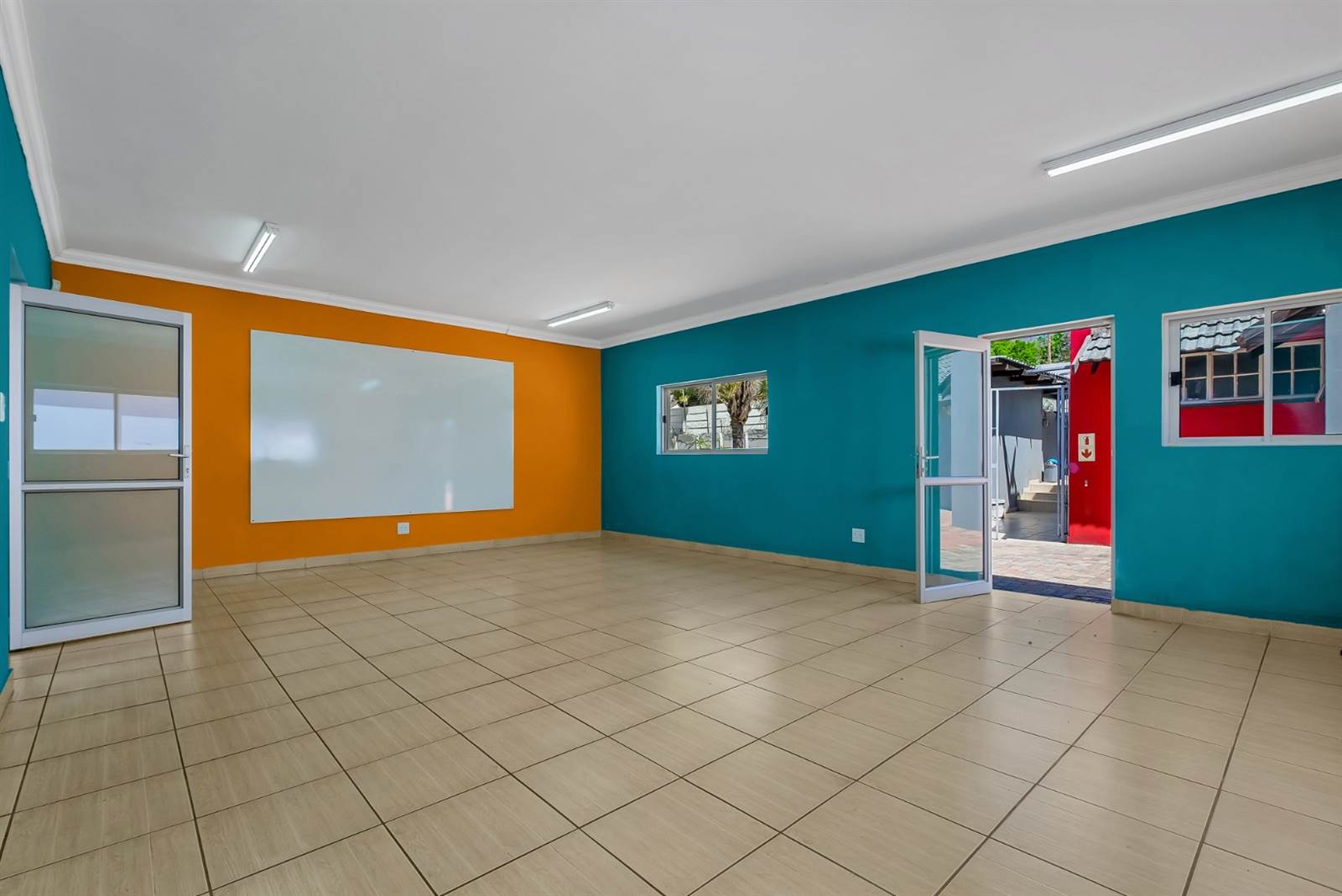 675  m² Commercial space in Bryanston photo number 6