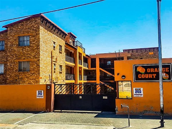 20 Bed Apartment in Turffontein
