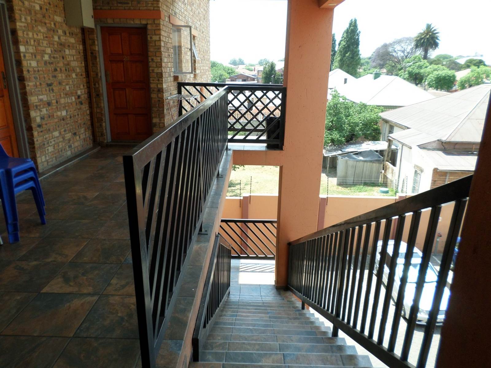 20 Bed Apartment in Turffontein photo number 9