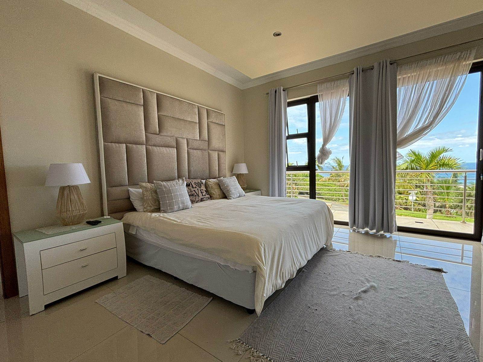 7 Bed House in Ballito photo number 10
