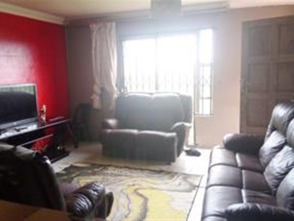 3 Bed House in Ormonde