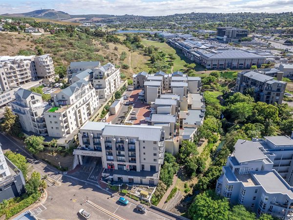 68  m² Commercial space in Tyger Waterfront