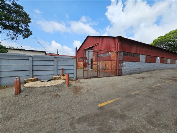 175  m² Industrial space