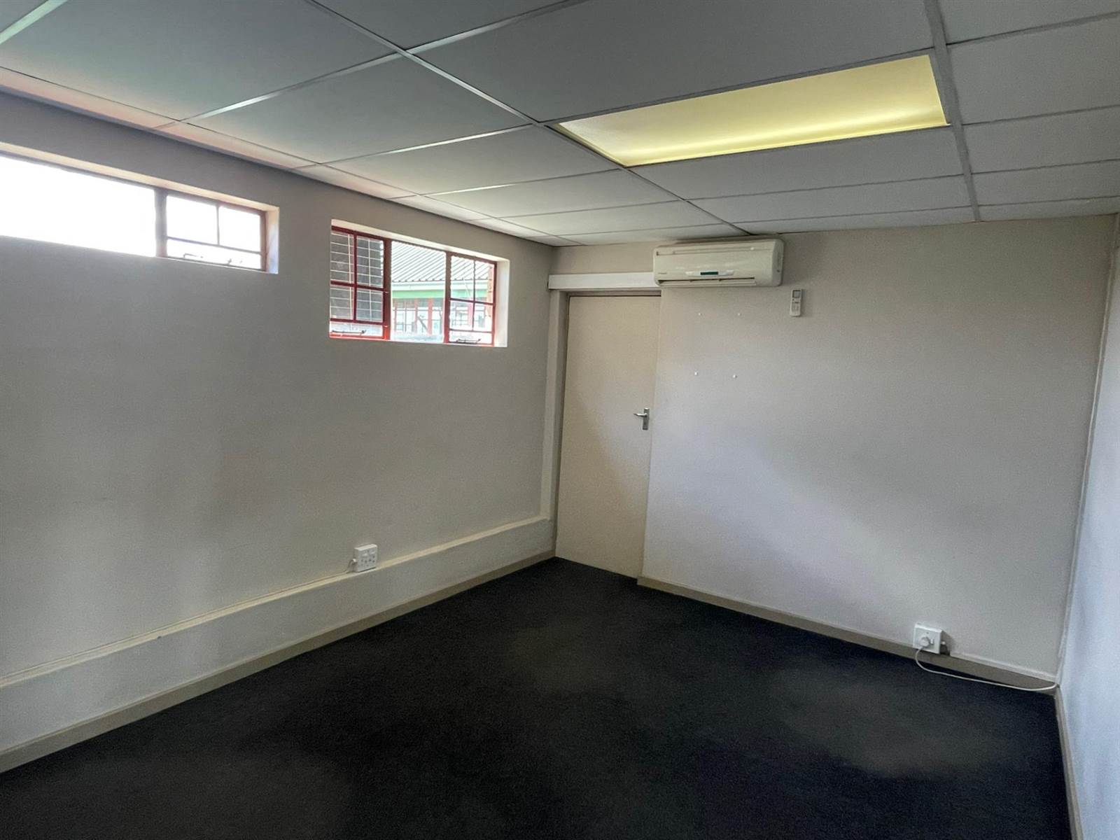 350  m² Industrial space in Highveld Techno Park photo number 12