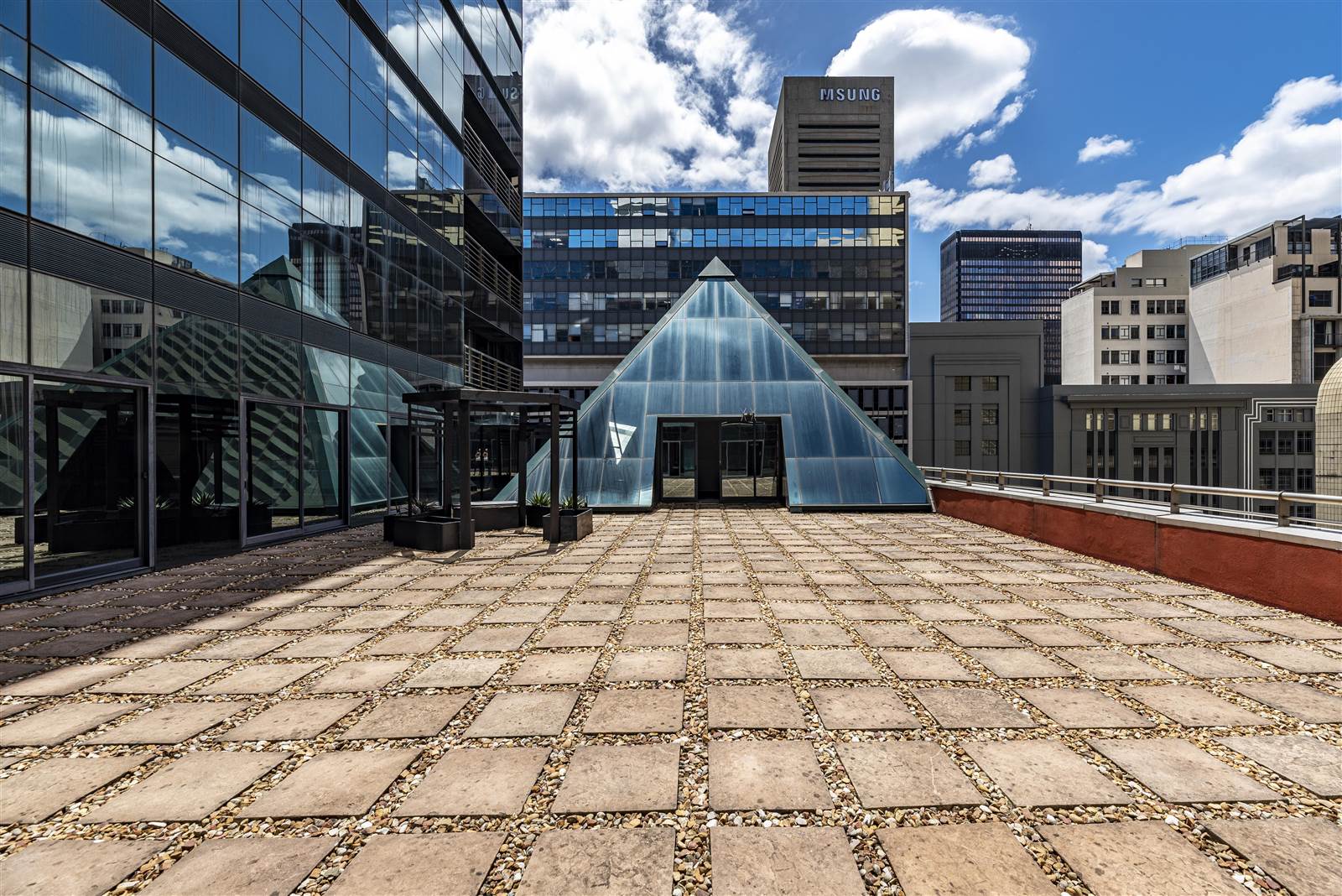820  m² Commercial space in Cape Town City Centre photo number 7
